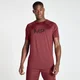 T-shirt d’entraînement à manches courtes MP Linear Line Graphic Essentials pour hommes – Rouge foncé