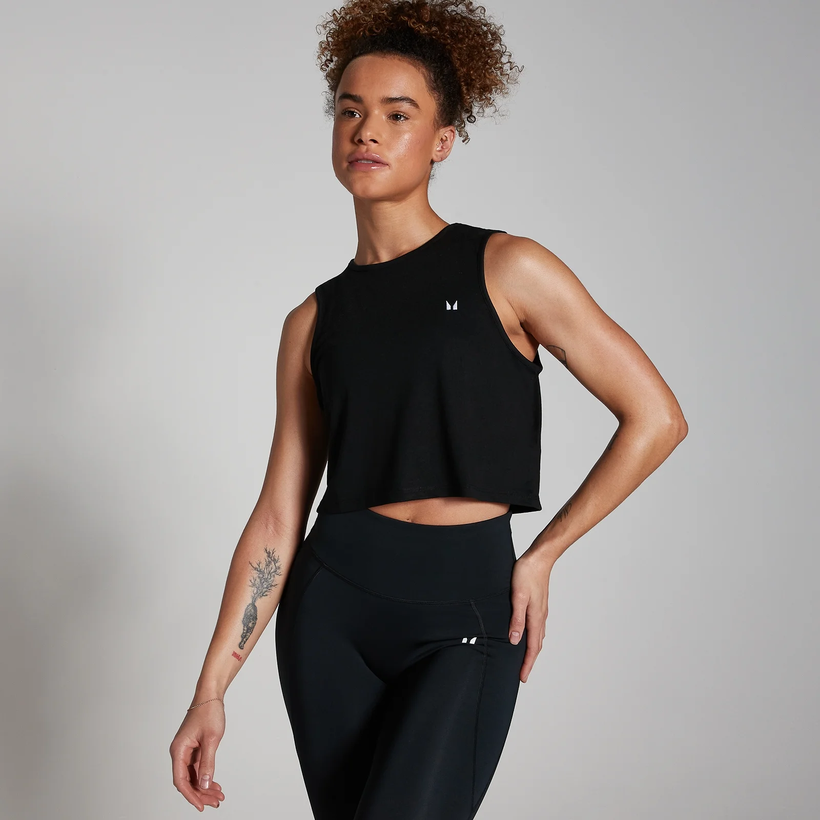Débardeur d’entraînement court MP pour femmes – Noir - XL Image 1