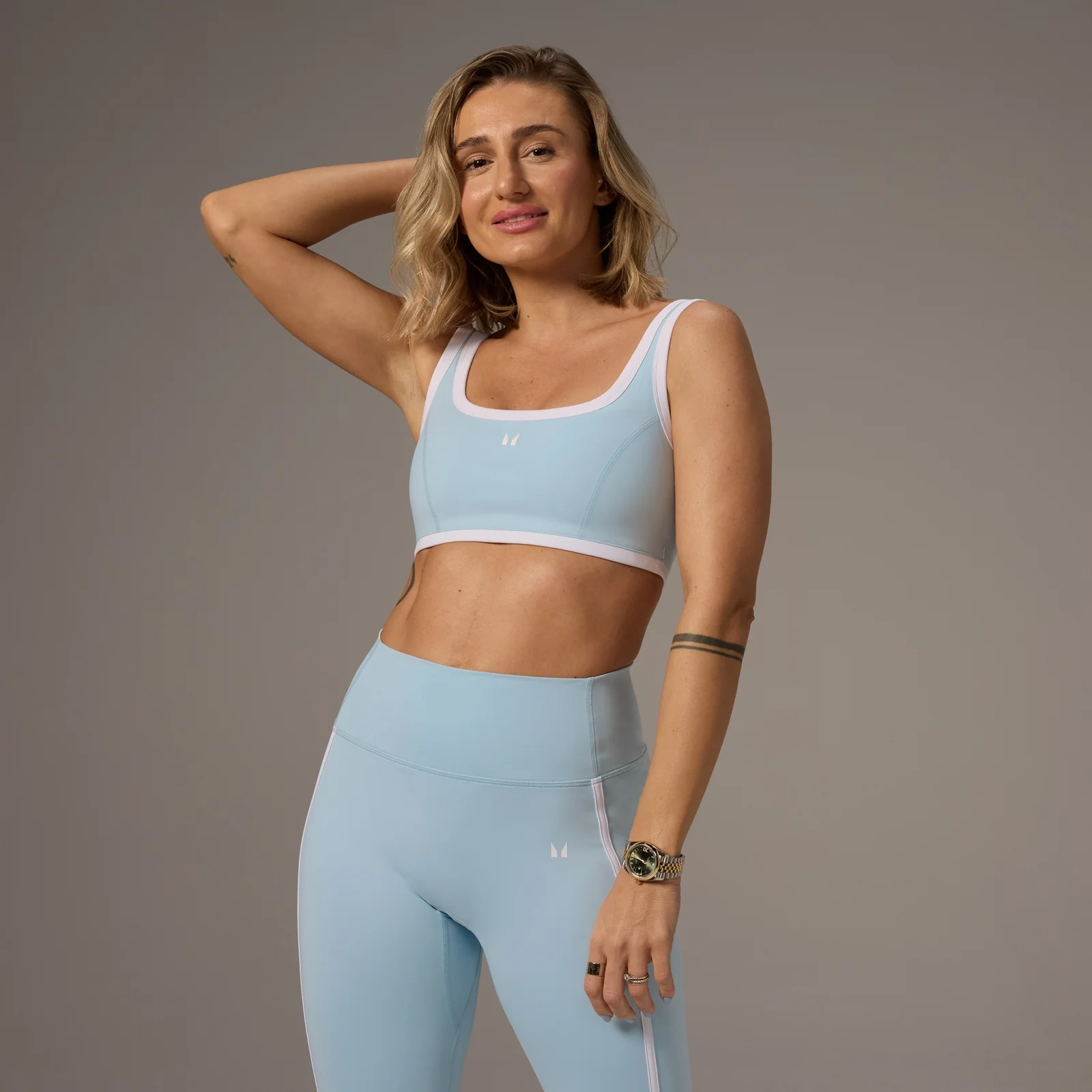 Brassière de sport à encolure carrée contrastée MP X Tatiana – Aqua clair - XS Image 1