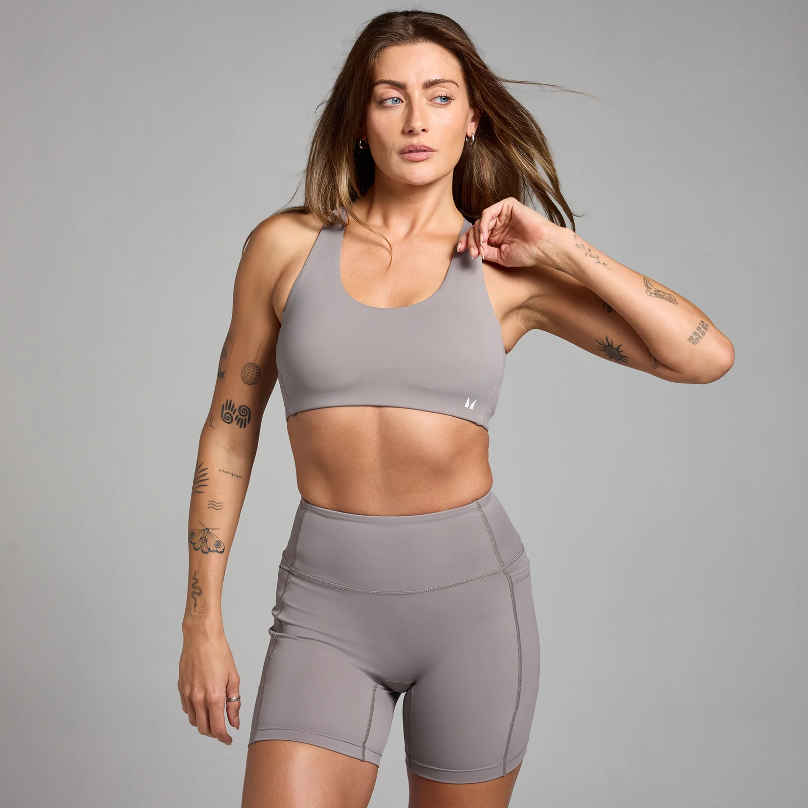 Brassière ajustable à dos croisé MP Active pour femmes – Gris froid - XS Image 1
