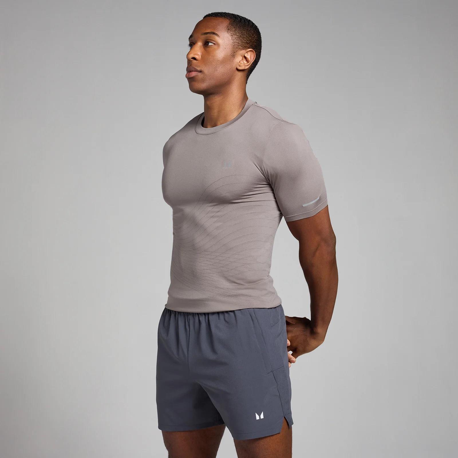 T-shirt imprimé sans coutures MP Active pour hommes – Gris froid - XS Image 1