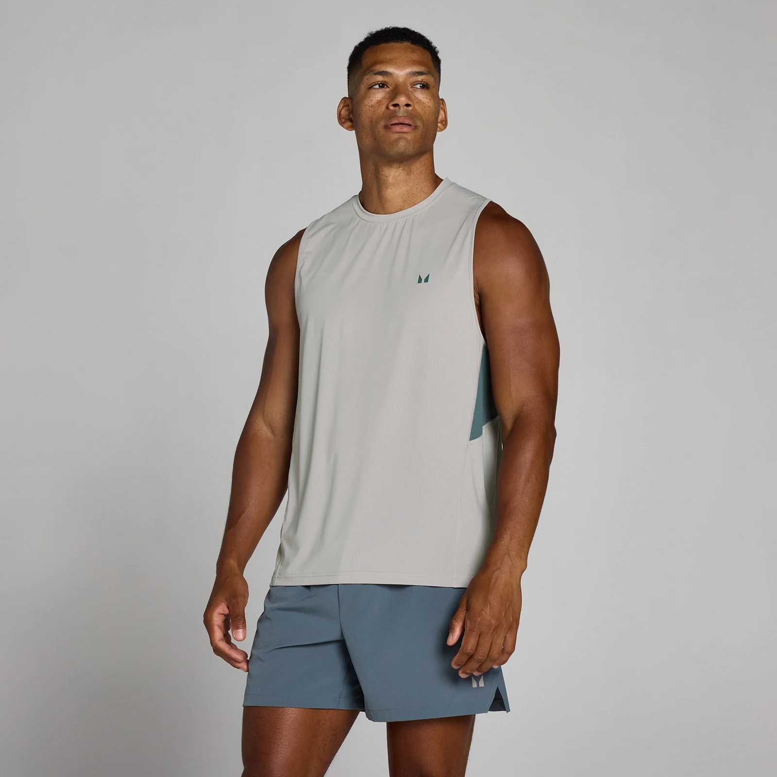MP Men's Training Ultra Mesh Tank - Chalk Grey - XS Image 1